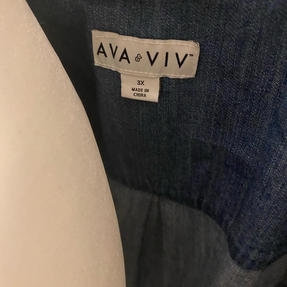 Denim Button Up - Picture 4 of 4